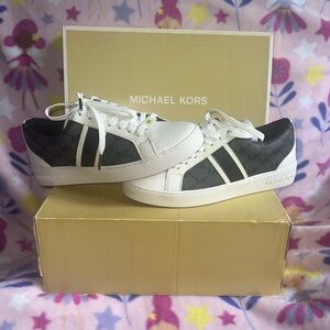 Michael Kors Monochrome Lace-Up Sneakers